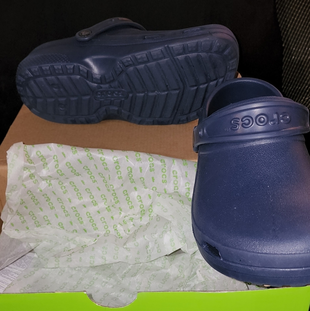 Crocs - Picture 4 of 6